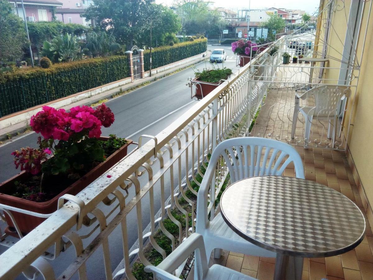 Hotel Eliseo Джардини-Наксос Экстерьер фото